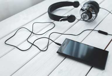 意甲媒体透露：第二签即将到来，米兰与贝尔格莱德游击队关于前锋科斯蒂奇交易达成一致